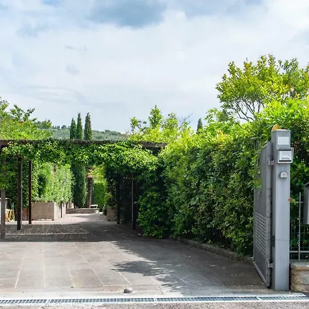 Casa Marloes * 特拉西梅诺湖畔托罗